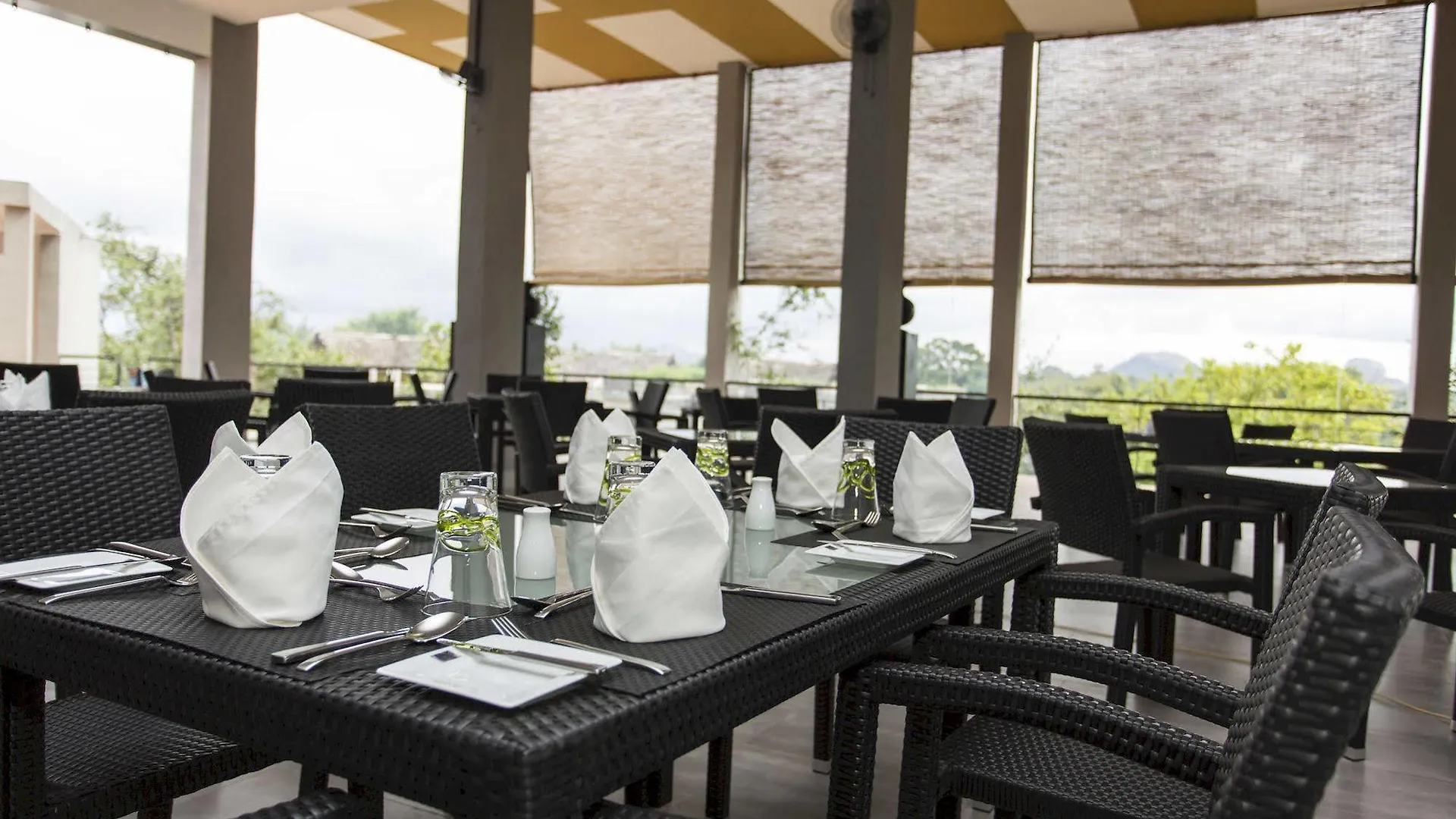 Hotel Aliya Resort And Spa - Thema Collection Sigiriya